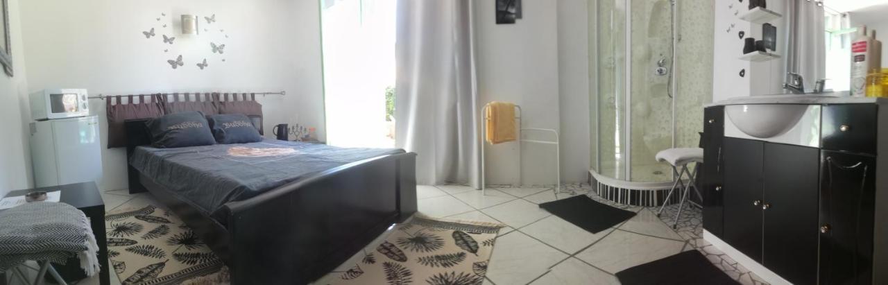 Agnes Apartment Limoux Exterior photo